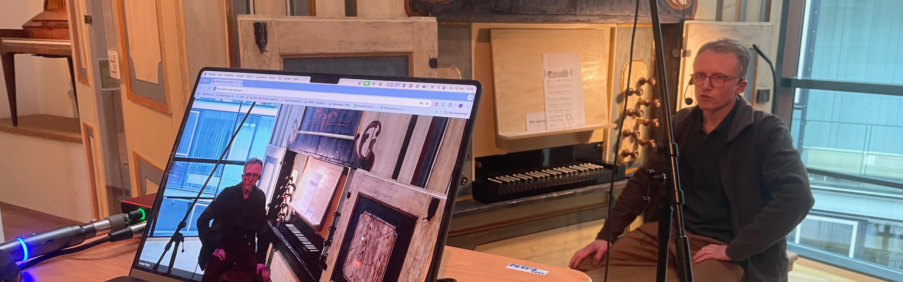 interaktive Live-Führung durch die Instrumentenausstellung